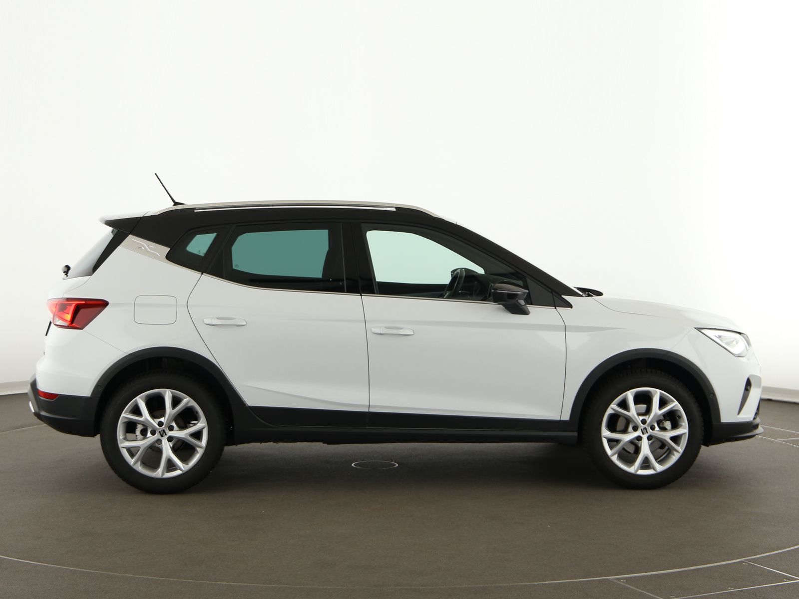 Seat Arona - Bild 8