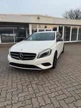 Mercedes-Benz Mercedes Benz 180 A-Klasse W176  87500km - Mercedes-Benz 500: K