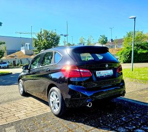 BMW 218 - 7