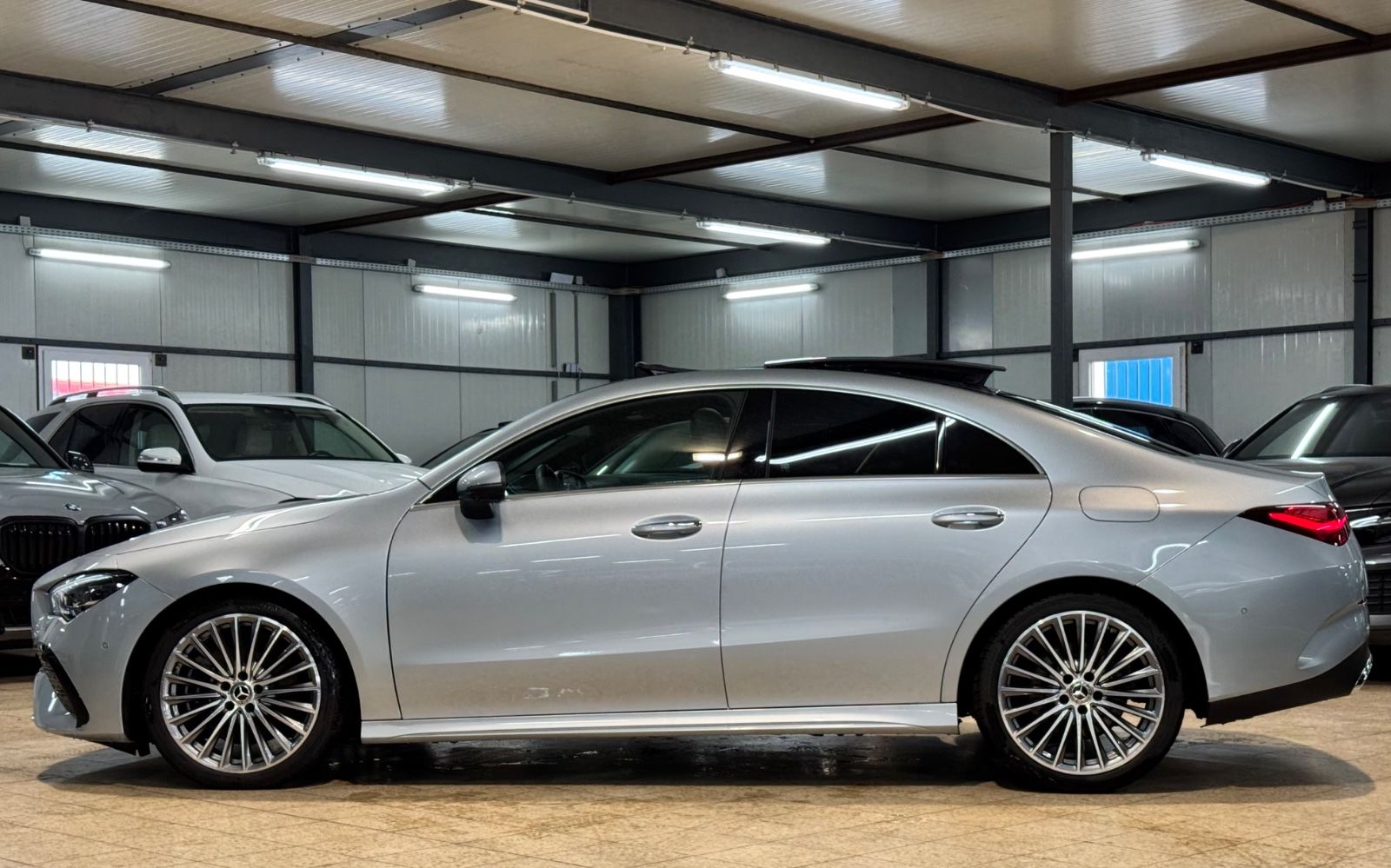 Mercedes-Benz CLA 250 4M Coupe AMG PREMIUM TECHNK BRMS PANO foto 4