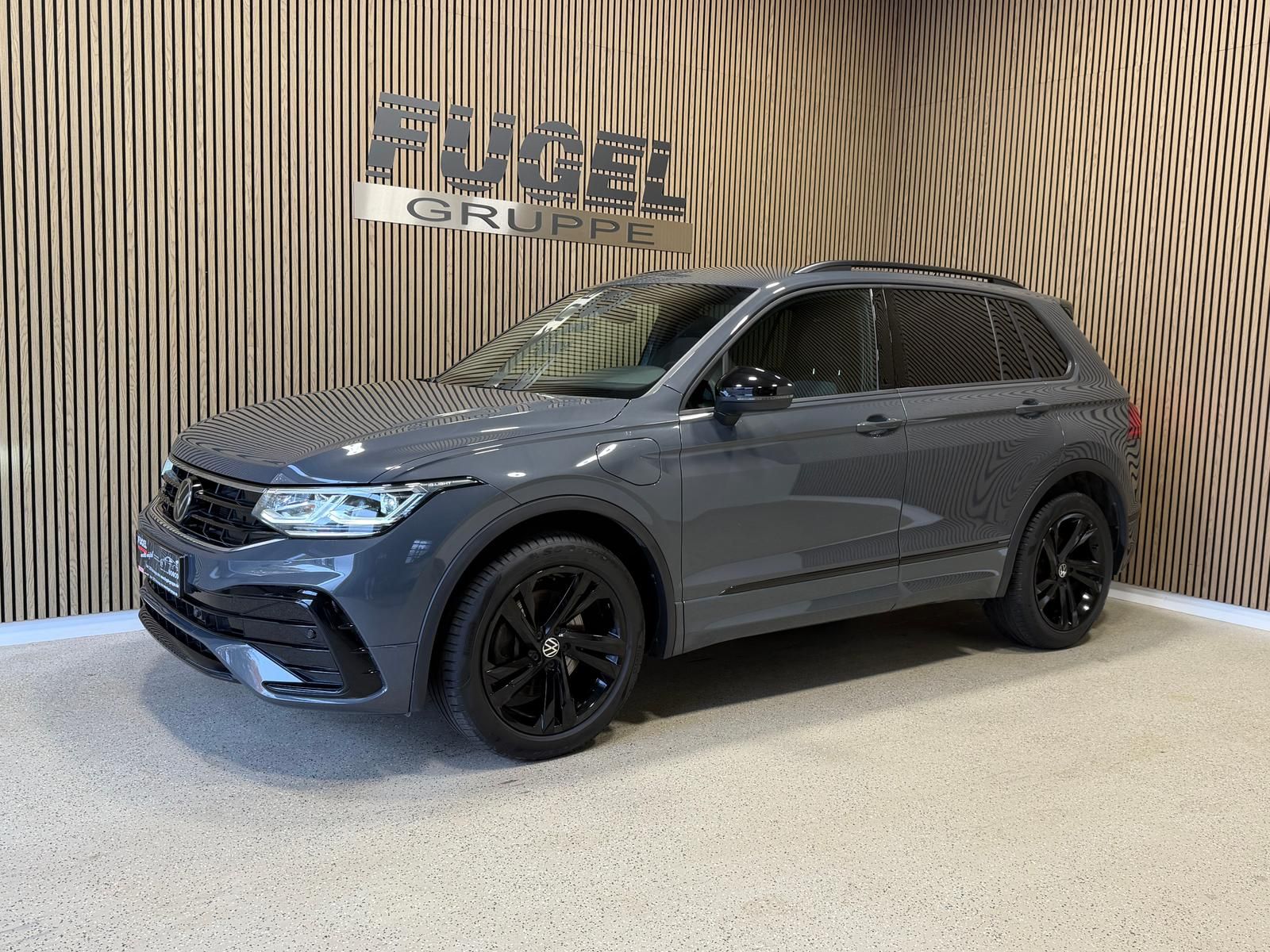 Volkswagen Tiguan 1.4 TSI DSG R-Line eHybrid LED|virt.Cock. imagem 2