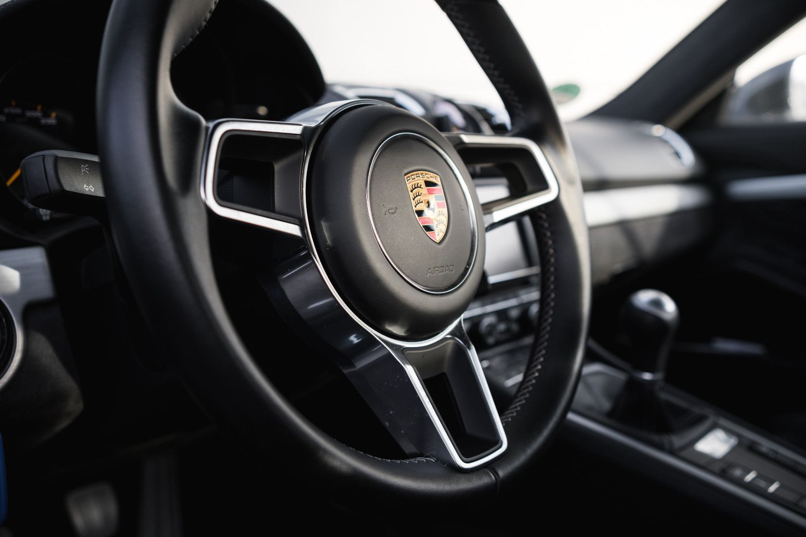 Fahrzeugabbildung Porsche Cayman 981 GT4- prom. Vorbesitz - MR Kit - 460PS