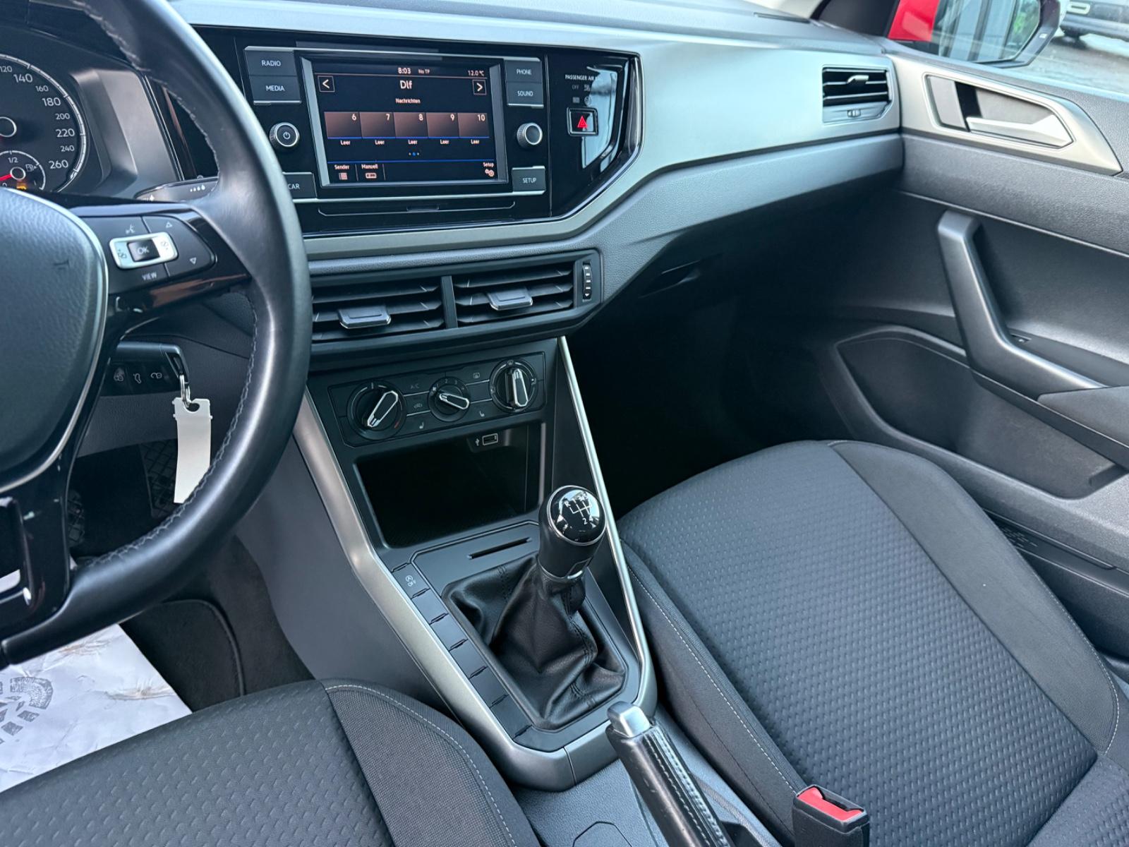 Volkswagen Polo VI Comfortline*SHZ*FSP*TEMPOMAT*ALU*TÜV NEU