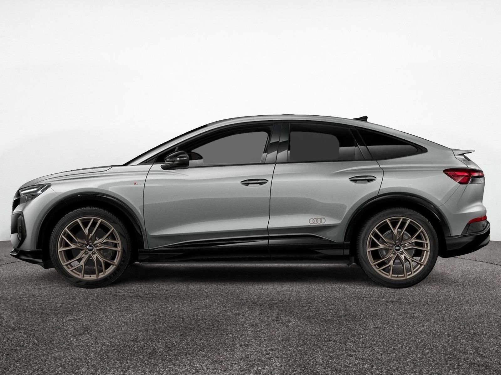 Audi Q4 e-tron Sportback 50 SONOS MATRIX-LED PANO HUD foto 4