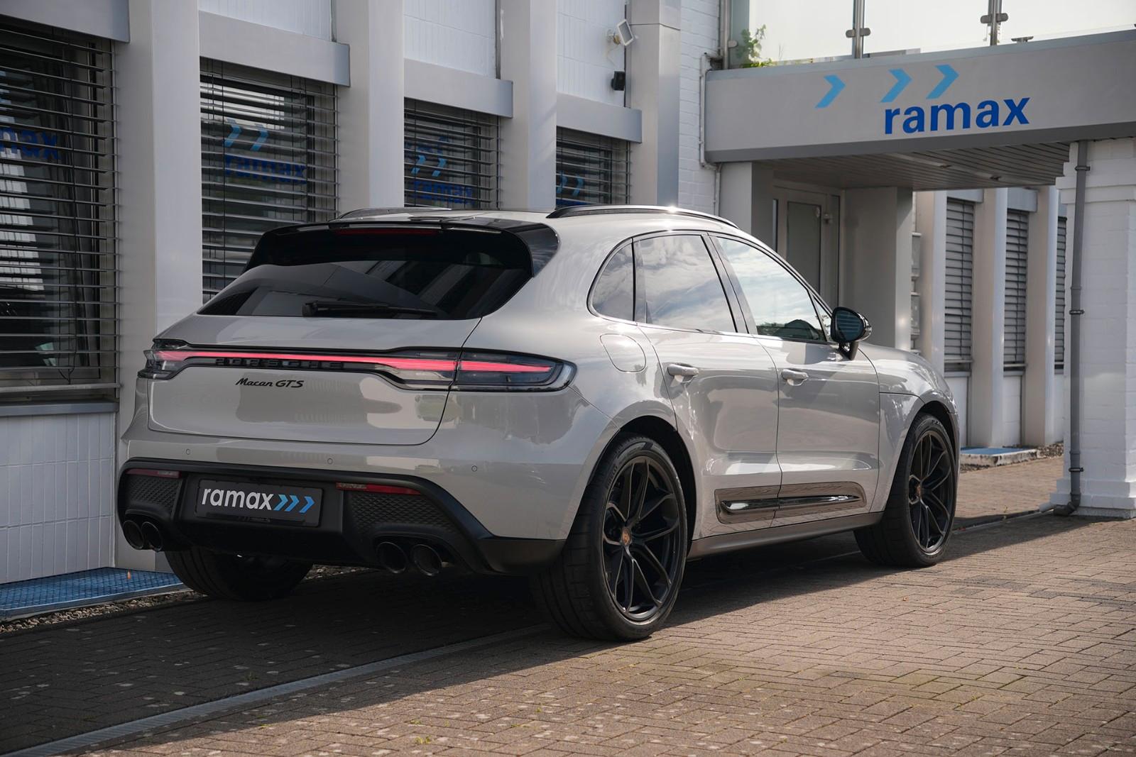 Porsche MACAN GTS MY24-ACC-PSCB-PANO-BOSE-CARBON-21"GT