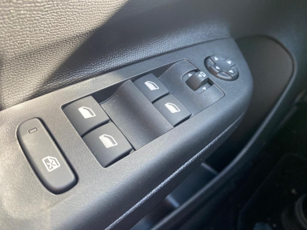 Autohaus Franke & Ebert -  Opel Corsa-e Tempomat+ Kamera+SHZ+LRH+LED - Bild 7