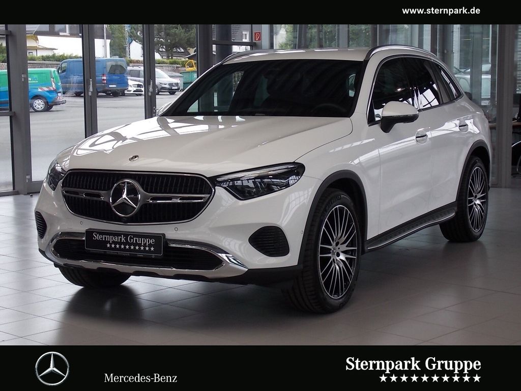 Image of Mercedes-Benz GLC 220