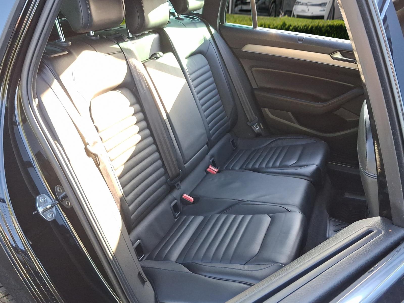 Volkswagen Passat Variant 2,0 l TSI DSG Highline 4Motion