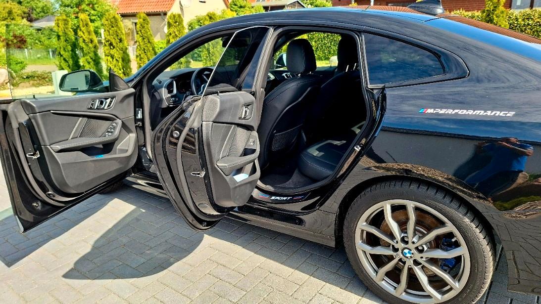 BMW Vollpaket M235i xDrive Gran Coupé Panorama
