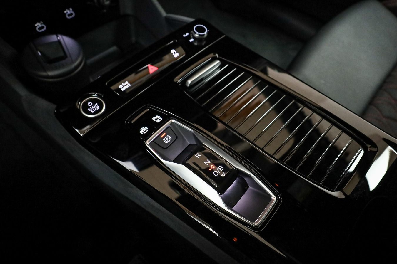 Audi Q6 e-tron - Bild 16