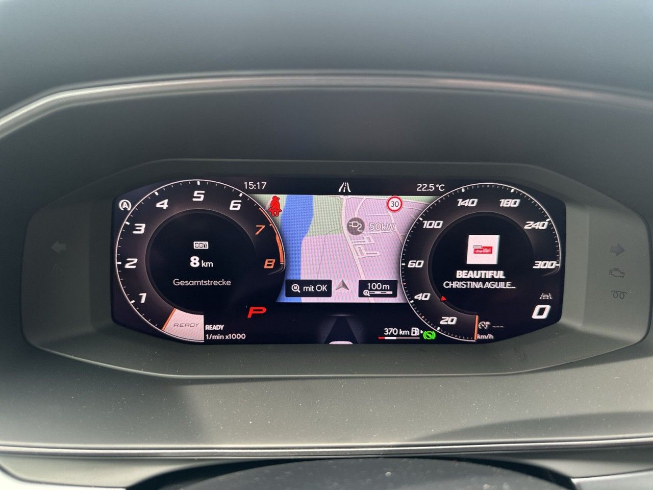 Fahrzeugabbildung CUPRA Leon 1.5 eTSI 7-Gang-DSG