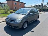 Toyota Corolla Verso 1.8-l-VVT-i Executive Multi-Mo... - graue Toyota Corolla Verso
