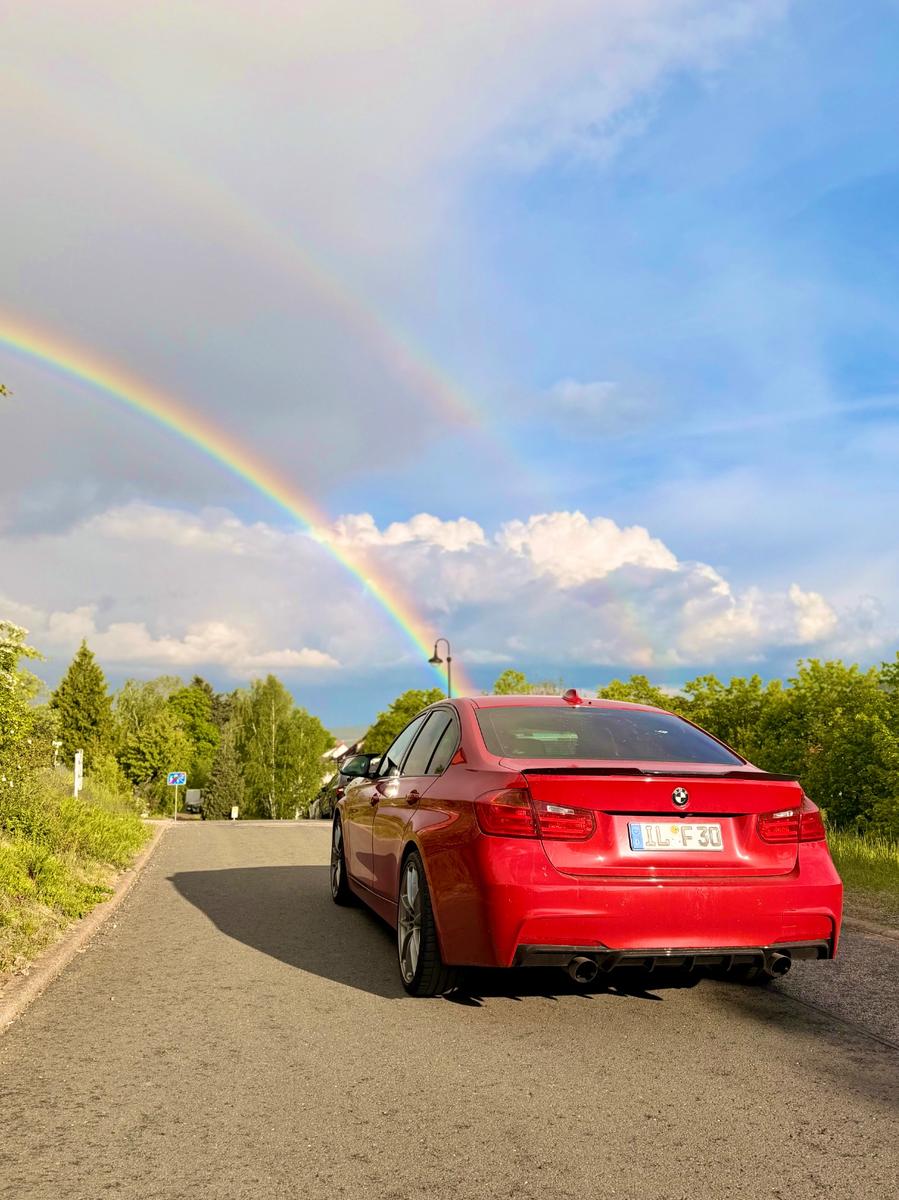 BMW 328i F30 | 245 PS | Automatik | OZ | Bastuck