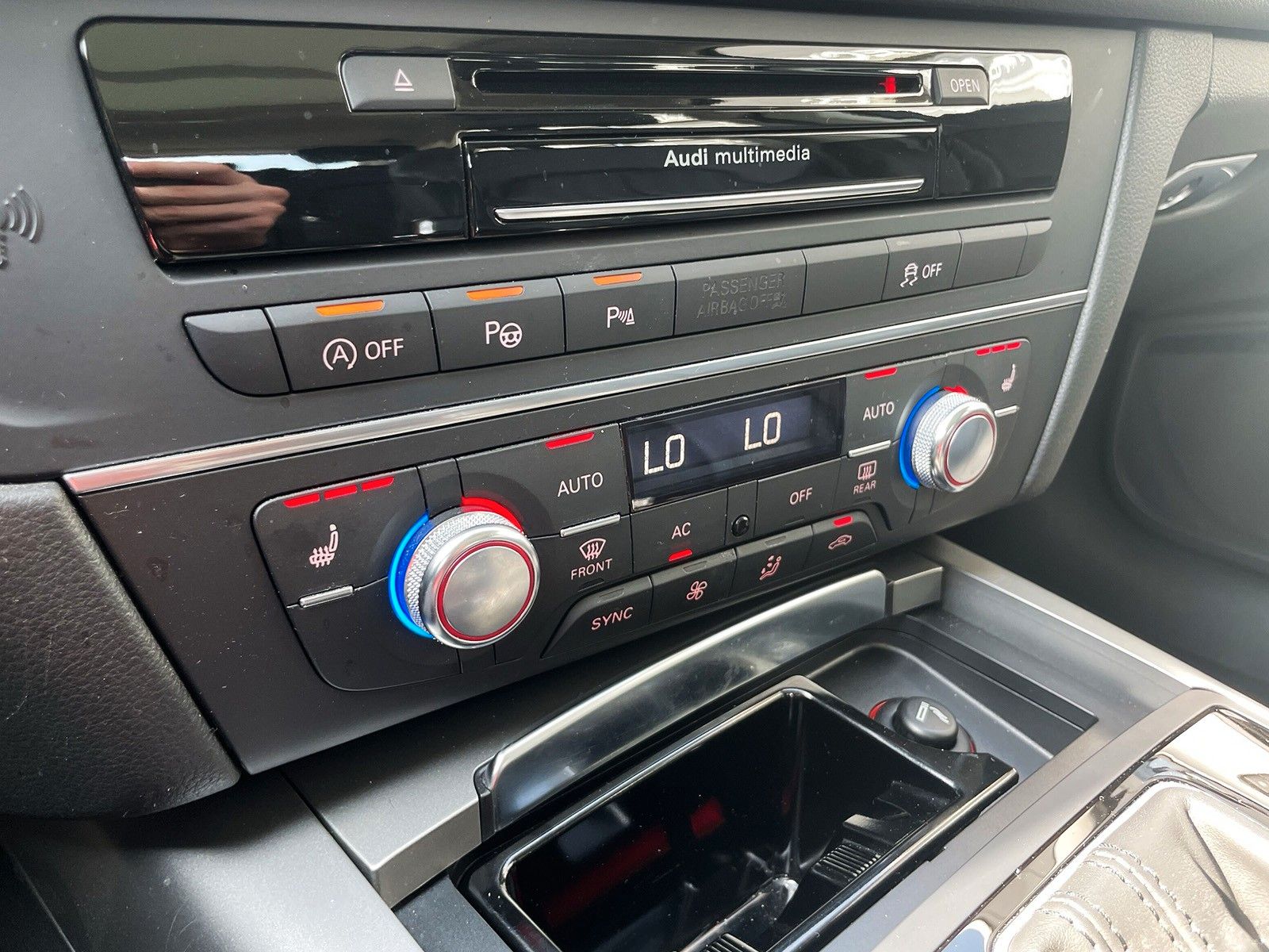 Fahrzeugabbildung Audi A6 Avant*Standhz*Sportpaket*BOSE*4-Zonen*Xenon*