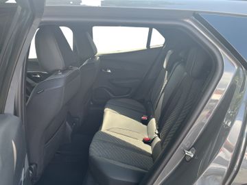 Peugeot 2008 Allure PT 130 EAT8 Carplay+LED+SHZ+PDC+LM