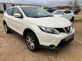 Nissan Qashqai Acenta - Nissan Qashqai mit Anhängerkupplung