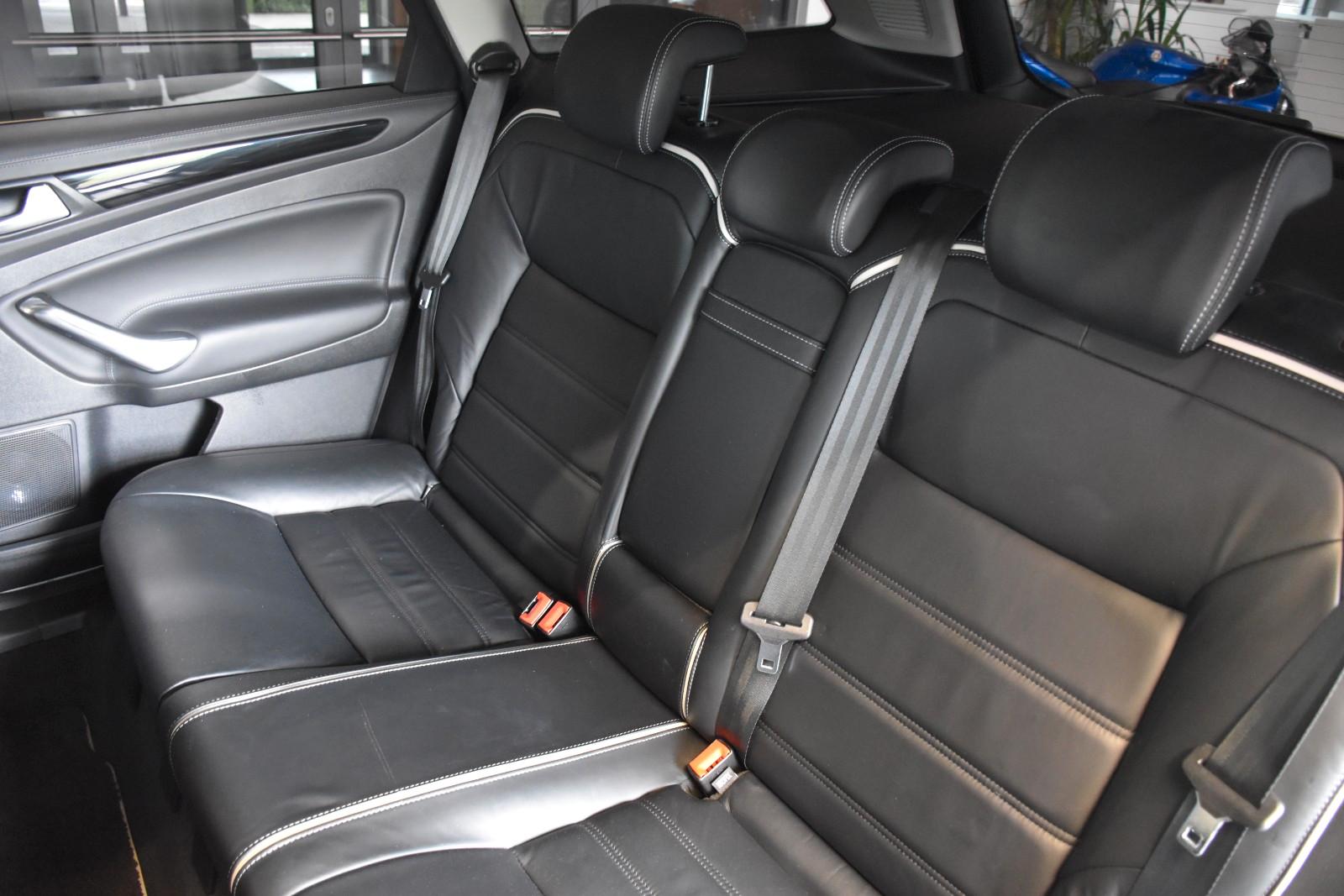 Ford Mondeo 2014 — photo 20