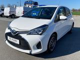 Toyota Yaris 8-fach Alu Rückfahrkamera Service neu - Toyota Yaris: Weiß