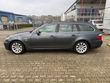 BMW 525 - 12