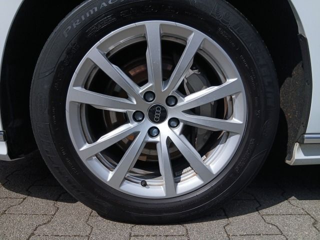 Audi A8 - Bild 8