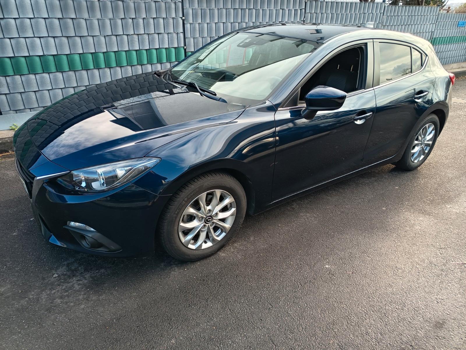 Mazda 3 Lim. Center-Line Scheckheft AHK