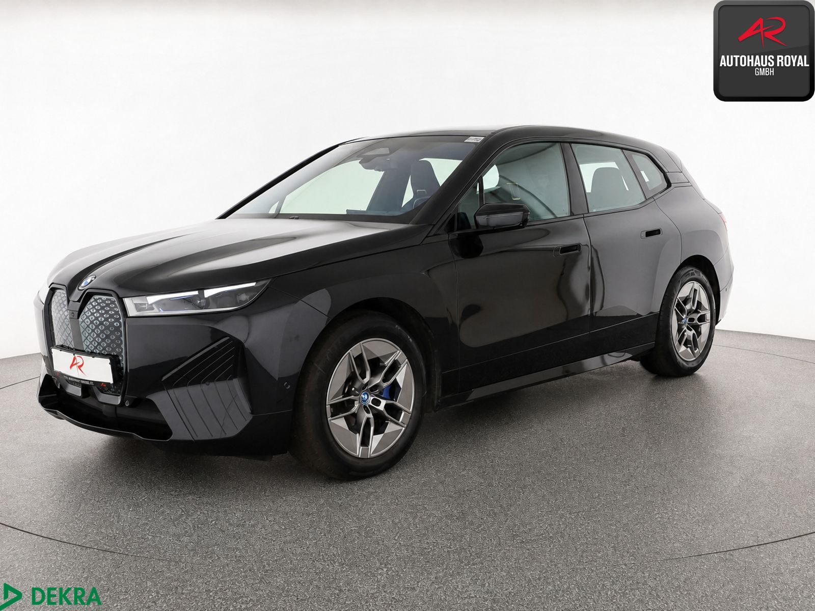 BMW iX xDrive50 SPORT LASER,SKYLOUNGE,LUFT,360GRAD