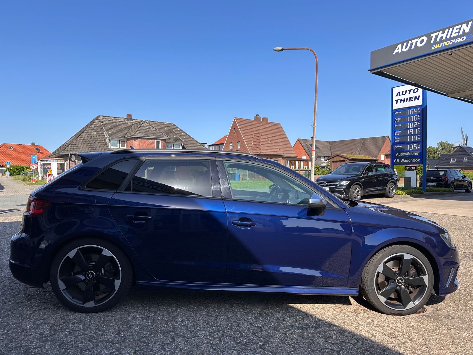 Fahrzeugabbildung Audi S3 Sportback 2.0 TFSI quattro Pano/Leder/B&O/LED