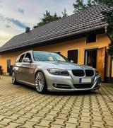 BMW 320d Touring Edition Exclusive M Styling  - BMW 320: 320d Exclusive Edition