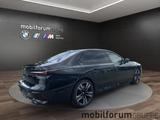 BMW M760 e xDrive M-Sport Lounge Sitze B&W FondEnter - gebrauchte BMW M760 aus dem Jahr 2024