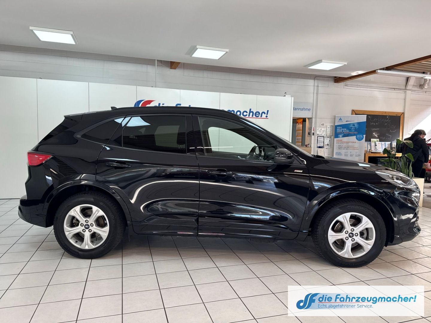 Fahrzeugabbildung Ford Kuga Plug-In Hybrid ST-Line X Navi Digitales Coc