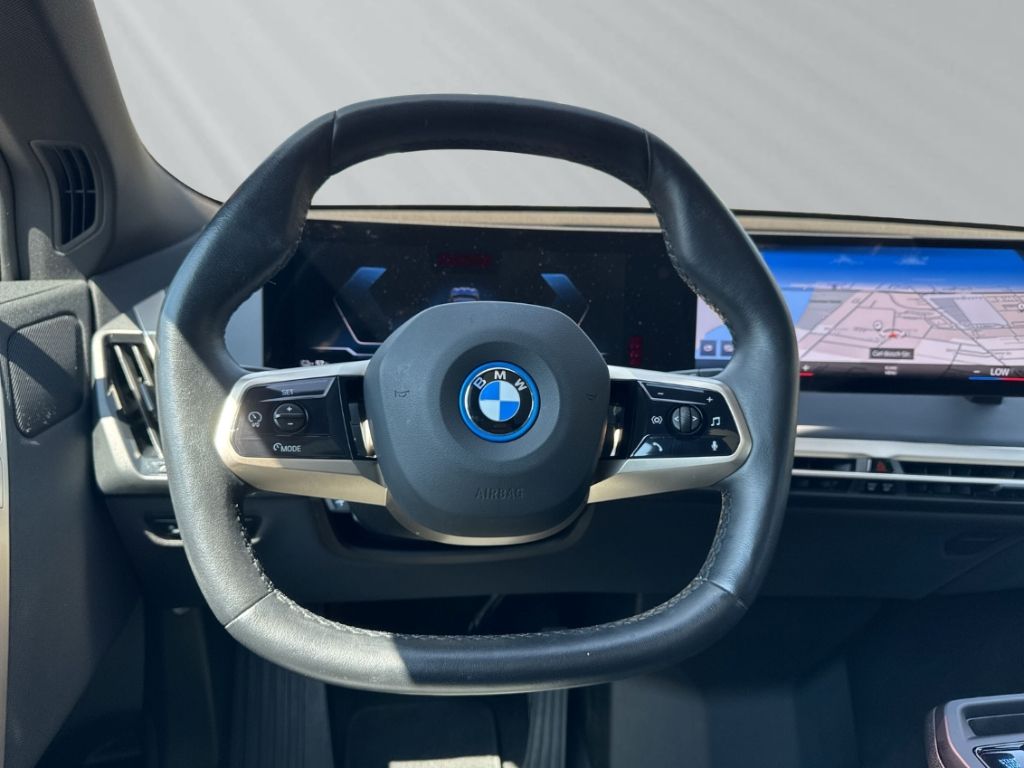 BMW iX - Bild 12