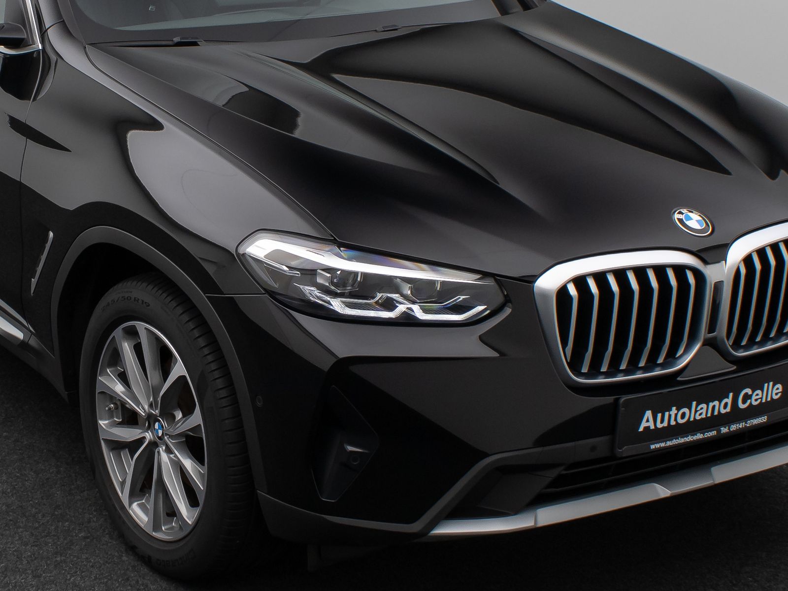 Fahrzeugabbildung BMW X3 xD20i Kamera DAB HiFi Leder M Sport 19Zoll