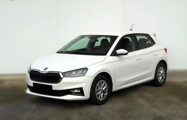 Skoda Fabia Style LED*PDC*Sitzheizung* 5 Jahre Garant.