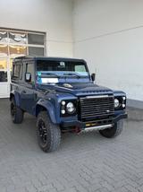Land Rover Defender 90 Td4 Station Wagon S S - blaue Land Rover Defender
