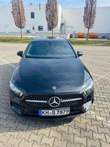 Mercedes-Benz A 250 AMG Paket *Garantie bis 2028*Top gepflegt  - Mercedes-Benz A 250: Schwarz, Limousine, Garantie