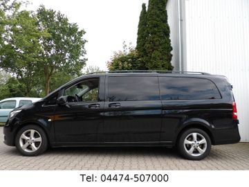 Mercedes V 220 - 1