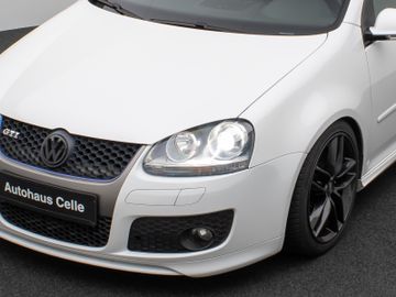 Fahrzeugabbildung Volkswagen Golf V GTI Edition 30 Navi Soundsystem Standhzg