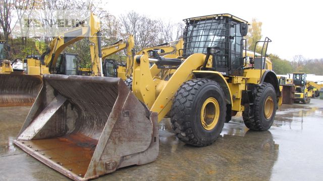 CAT 950M