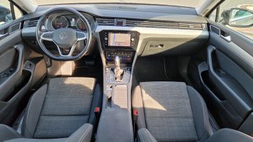 Volkswagen Passat Variant - 10