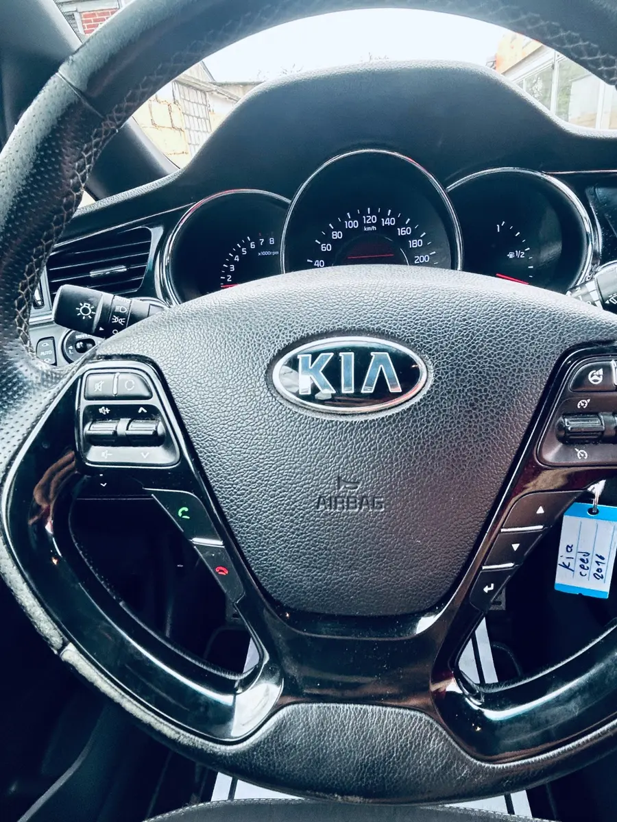 Kia ANDERE Ceed Sportswagon GT-Line