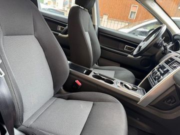 Land-Rover Discovery Sport - 8
