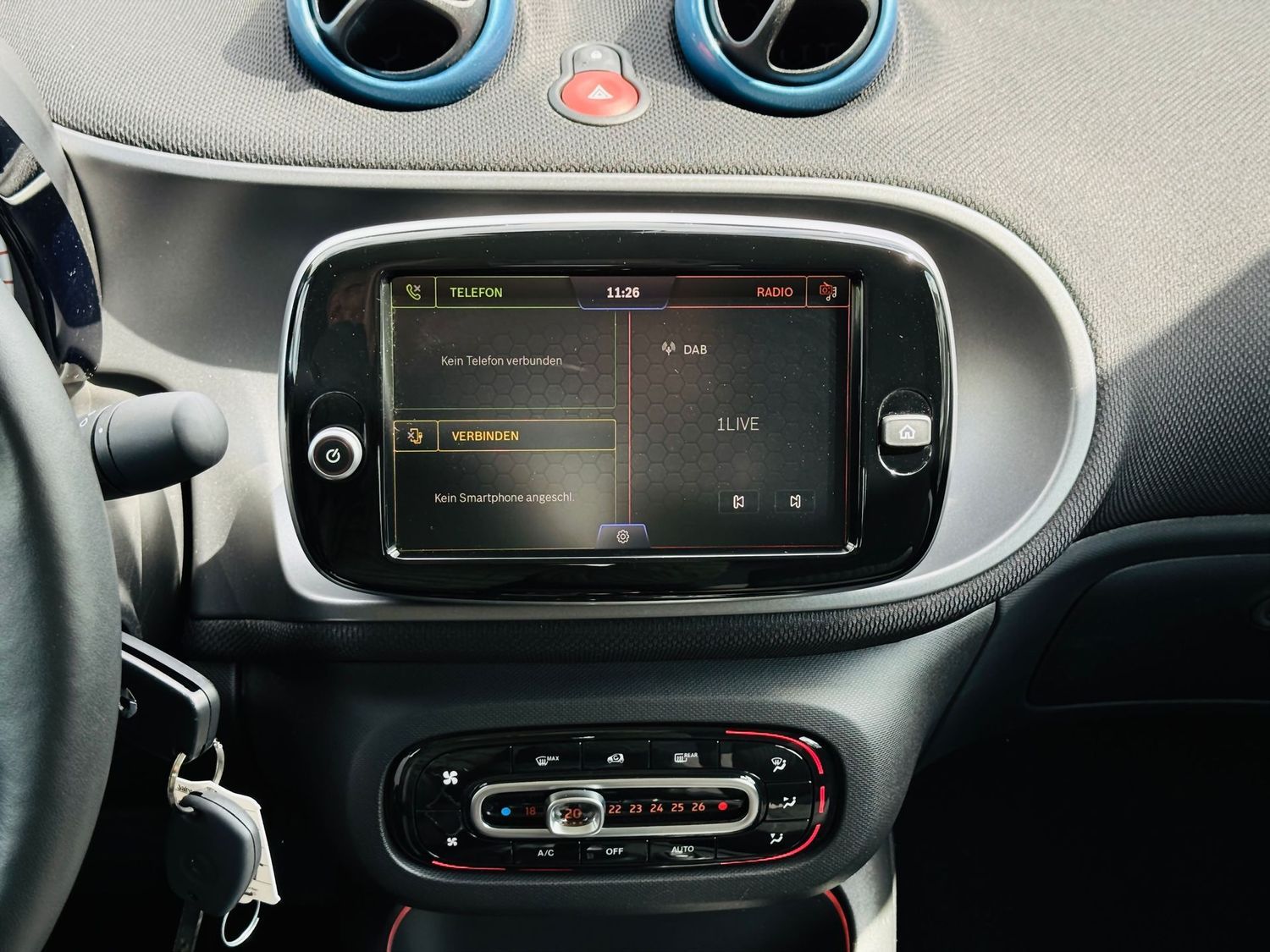 Fahrzeugabbildung Smart forTwo EQ CABRIO EXCLUSIVE, LED, PTS, RFK, W-Pak