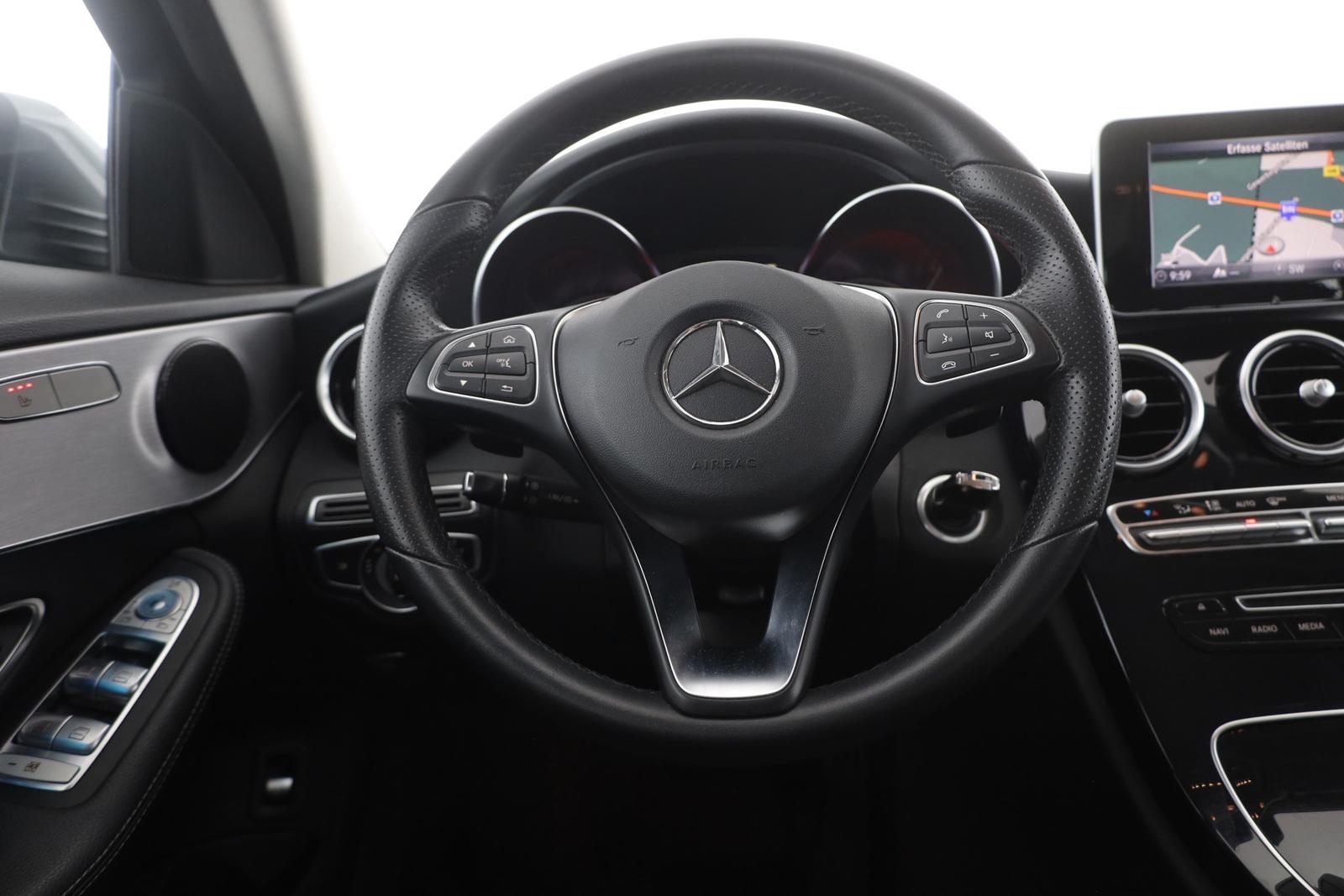 Mercedes-Benz C180 T CGI Avantgarde LED Navi Sitzheizung PDC