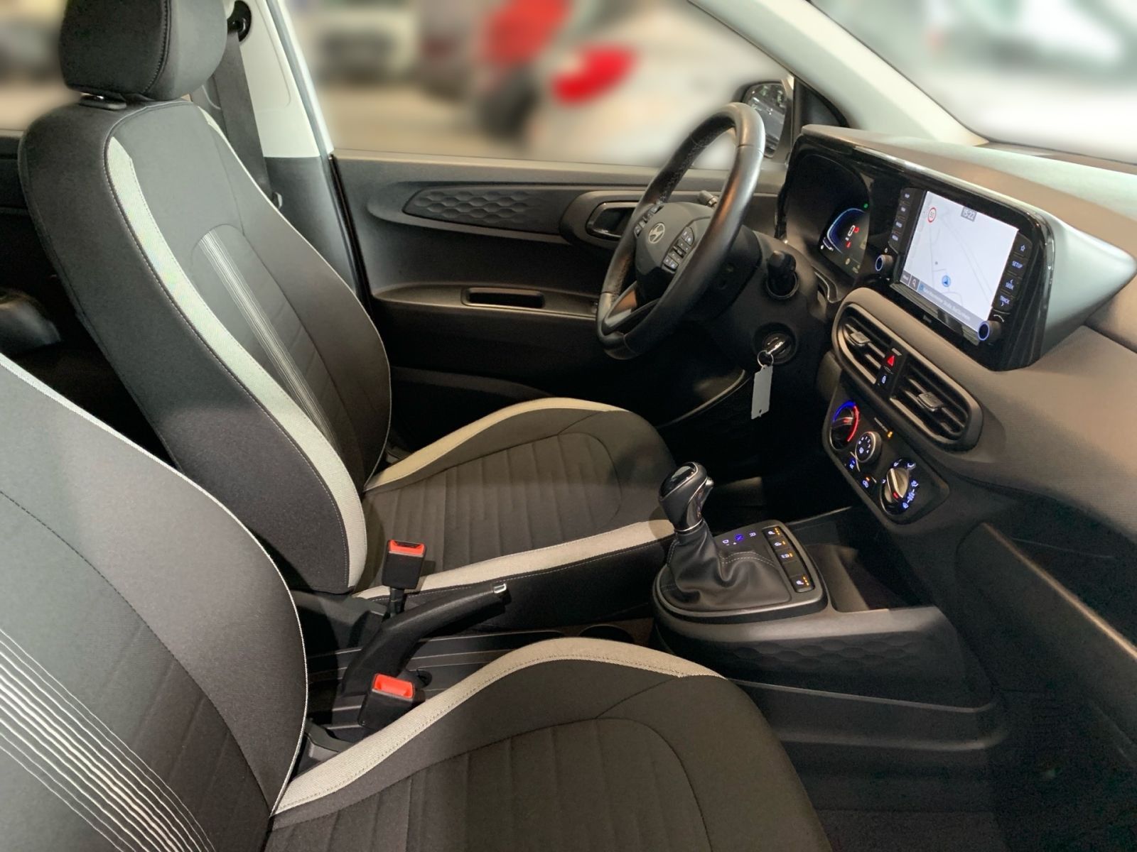 Fahrzeugabbildung Hyundai i10 1.0 Automatik Trend Navi Kamera
