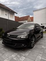 Volkswagen VW Jetta 2.0 TSI ( GTI Motor Highline ) TÜ... - Volkswagen Jetta Highline mit Benzin-Antrieb