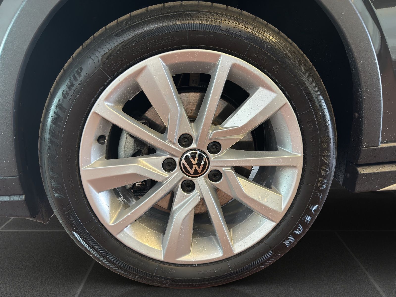 Volkswagen Golf - Bild 9