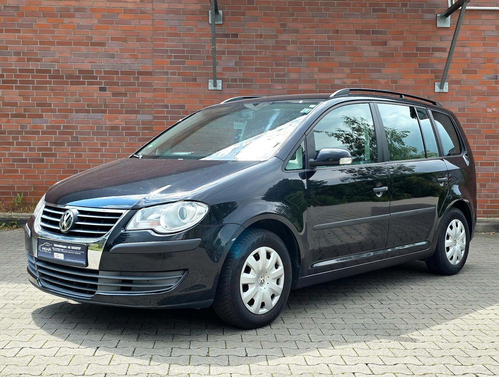Volkswagen Touran Conceptline / 7-Sitzer / Klima