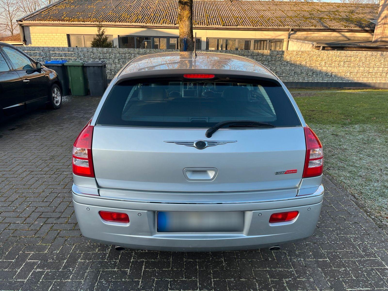 Mercedes-Benz 300 2010 — photo 8