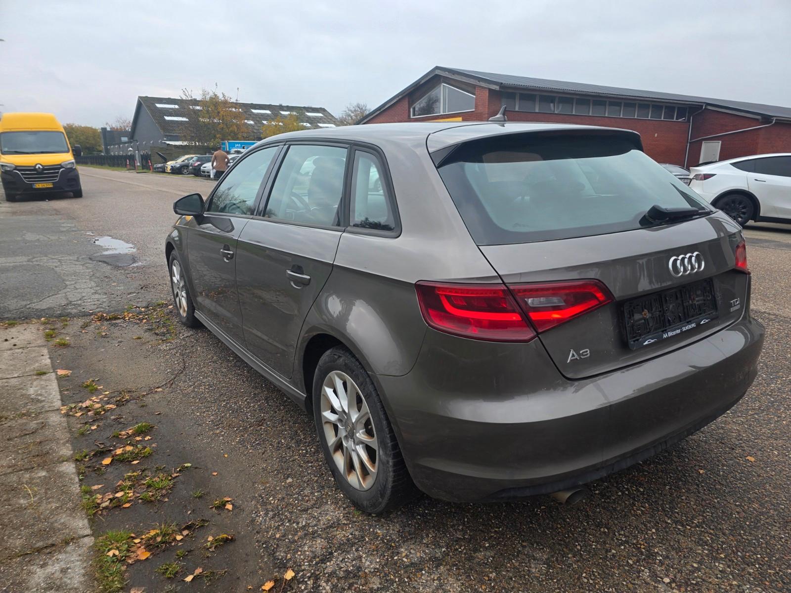 Audi A3 2014 — engine 1.598 cm³, 110 HP (81kW)