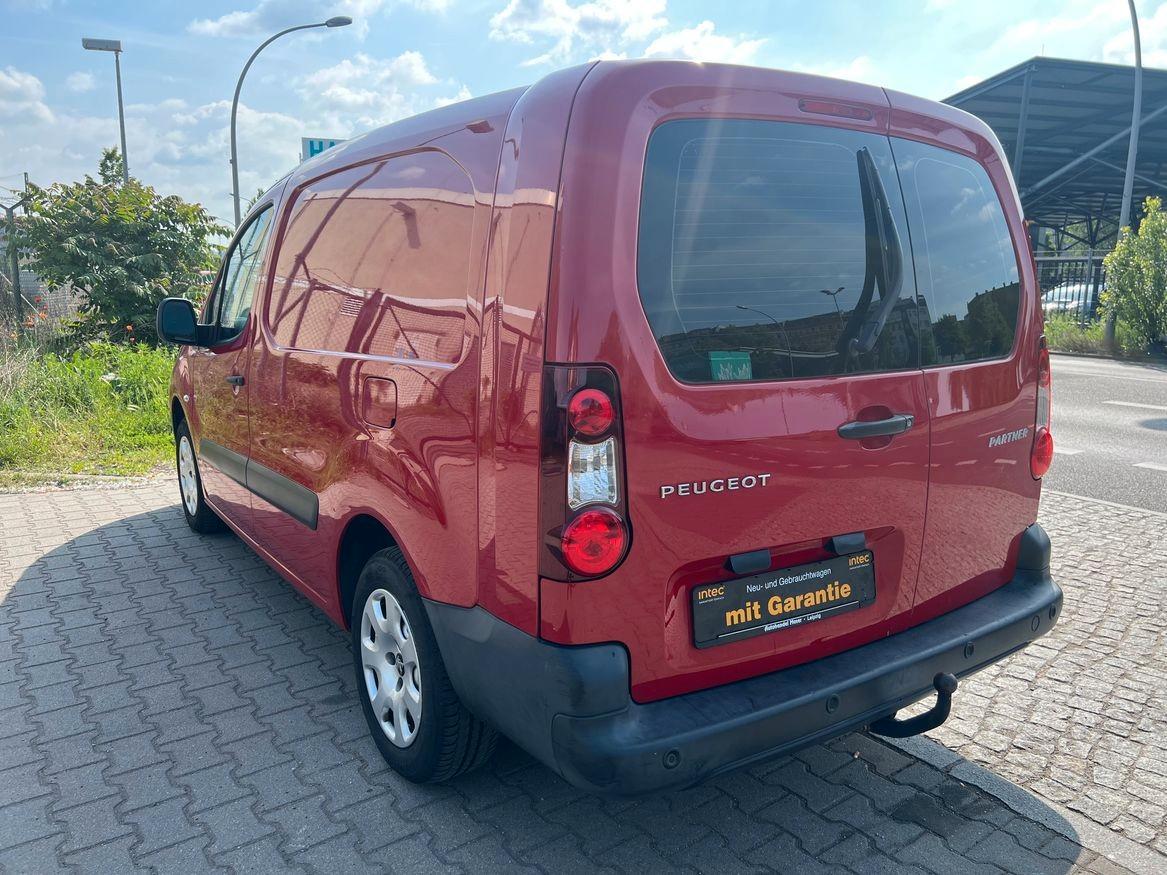Peugeot Partner L2 Premium Automatik,Klima,Navi,AHK,3Si.